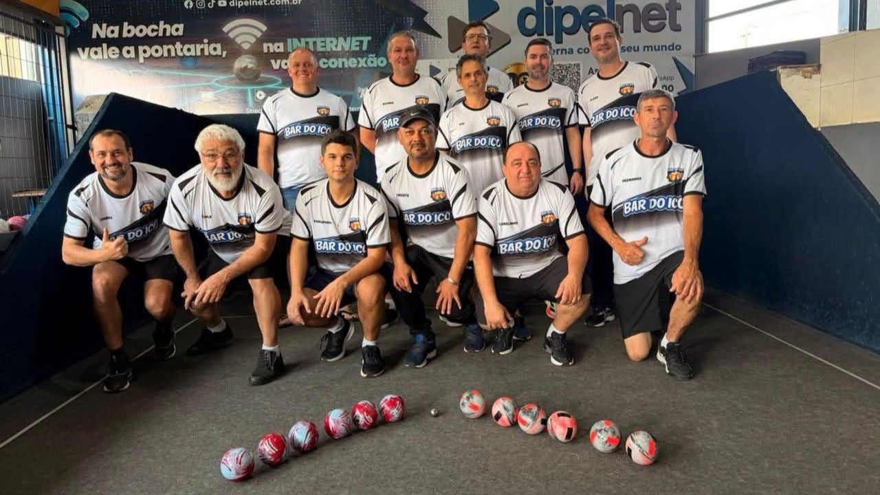 Corbélia vence nove partidas e está entre as oito melhores equipes do Paraná na Chave Prata de Bocha